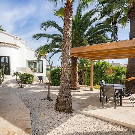 Holiday home Casa Indigo, Beautiful With Panoramic Sea Views!