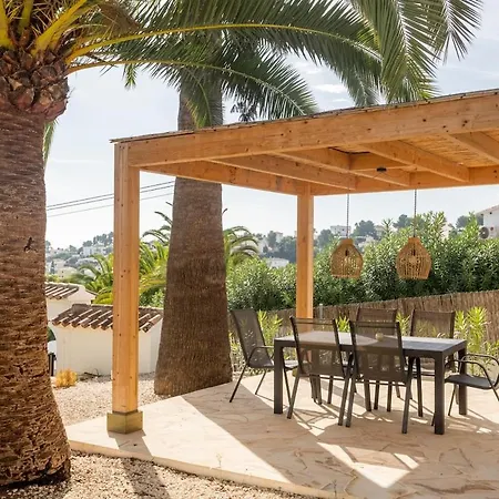 Casa Indigo, Beautiful With Panoramic Sea Views! Holiday home